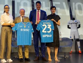 presentazione nuova maglia SSC Napoli