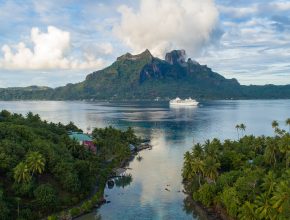 Paul Gauguin Bora Bora