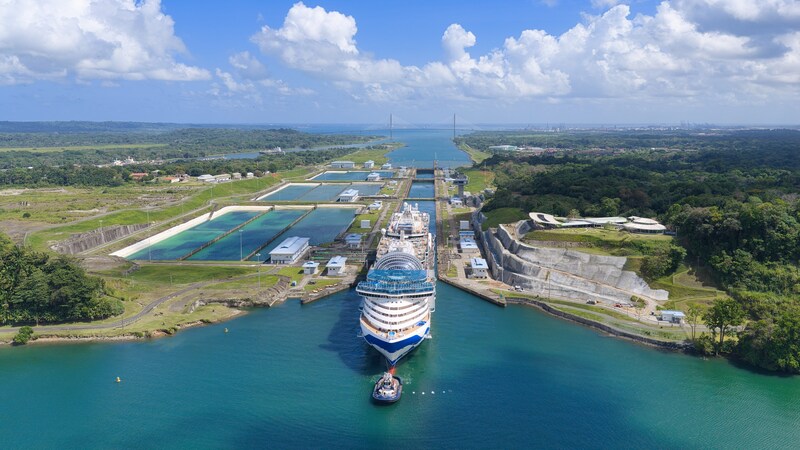 Star Princess debutta nel Canale di Panama: primo storico passaggio per l’ammiraglia Princess Cruises